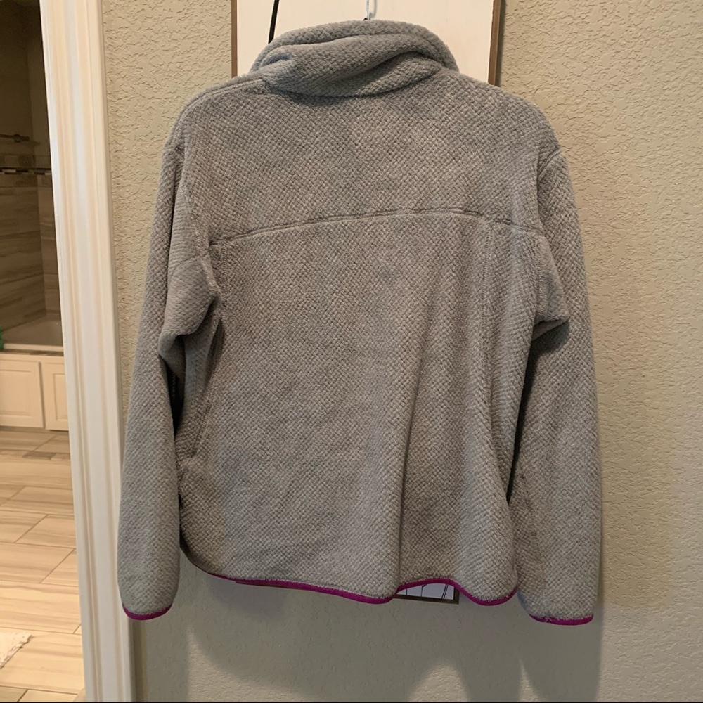 Patagonia sweater! - Picture 4 of 9